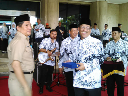 Pencarian PGRI Kota Balikpapan - Persatuan Guru Republik Indonesia Cabang Kota Balikpapan